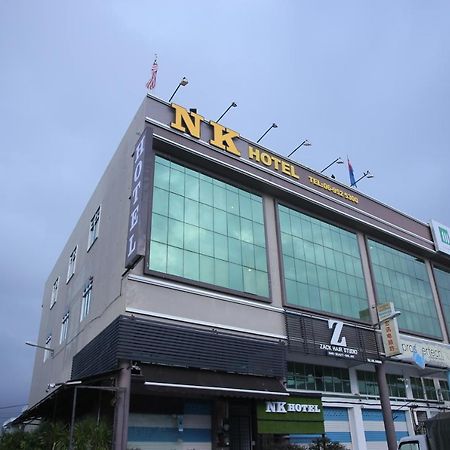 N K Hotel Muar Extérieur photo
